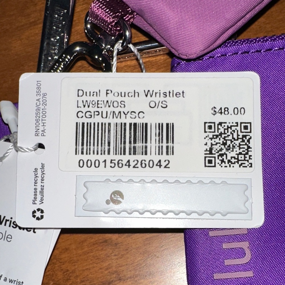 Lululemon Dual Pouch Wristlet in Lavender & Purple NWT - Picture 7 of 10
